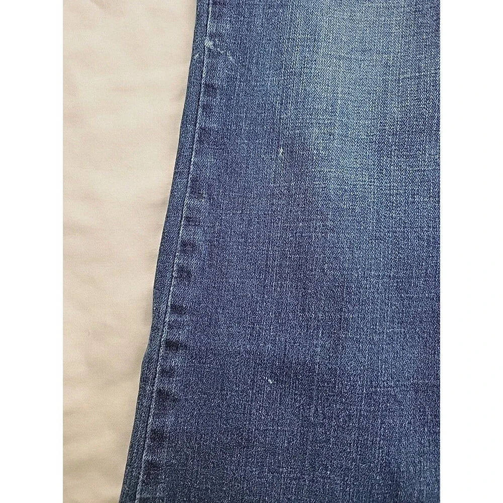 Levi Women's 515 Bootcut Stretch Dark Wash Mid Rise Denim Jeans | Sz 14 (32x32) - Picture 14 of 14